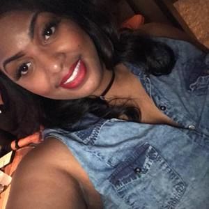 Meet your Posher, Kiera